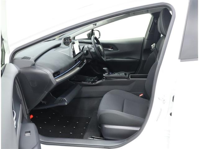 プリウス Ｇ　ワンオーナー　禁煙車　トヨタ認定中古車　自動（衝突被害）ブレーキ　コネクティッドナビ　パノラマミックビュー　１９インチアルミホイール（17枚目）