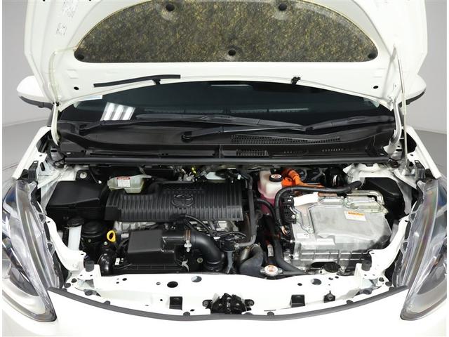 シエンタ ハイブリッドＧ　クエロ　ワンオーナー　禁煙車　トヨタ認定中古車　自動（衝突被害）ブレーキ　純正ナビゲーション　パノラマミックビュー　ＥＴＣ　両側電動スライドドア　ＬＥＤヘッドライト（12枚目）