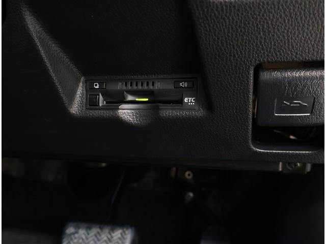 ヤリスクロス ハイブリッドＺ　ワンオーナー　禁煙車　トヨタ認定中古車　自動（衝突被害）ブレーキ　ディスプレイオーディオ　パノラマミックビュー　ドライブレコーダー　パワーバックドア　シートヒーター（18枚目）