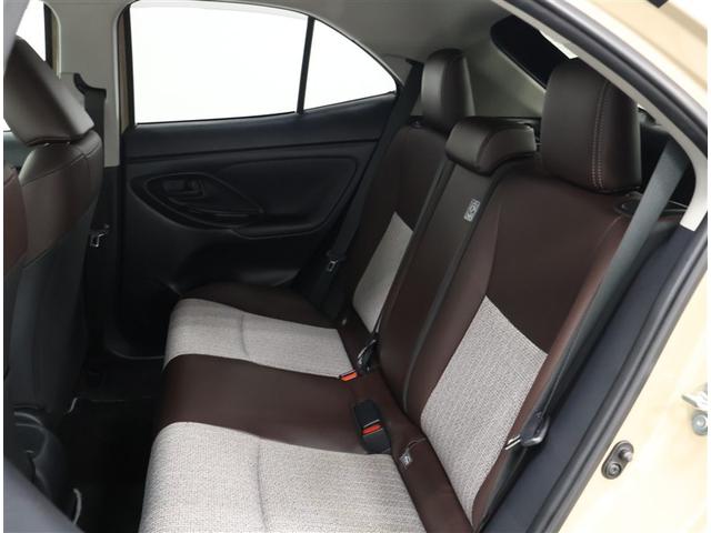 ヤリスクロス ハイブリッドＺ　ワンオーナー　禁煙車　トヨタ認定中古車　自動（衝突被害）ブレーキ　ディスプレイオーディオ　パノラマミックビュー　ドライブレコーダー　パワーバックドア　シートヒーター（22枚目）