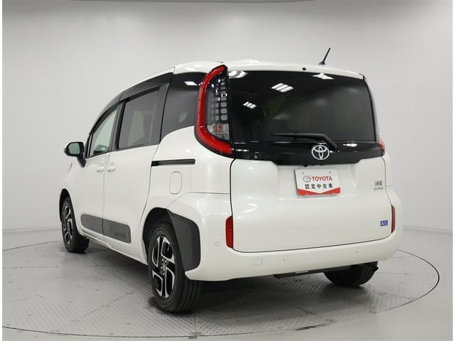 シエンタ ハイブリッドＺ　ワンオーナー　禁煙車　自動（衝突被害）ブレーキ　　コネクティッドナビ　パノラマミックビュー　ＥＴＣ２．０　ＡＣ１００Ｖ　１５００Ｗ　サーキュレーター　シートヒーター　純正１５インチアルミホイール（2枚目）