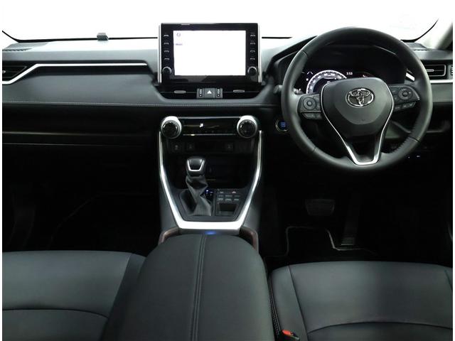 RAV4 G ワンオーナー 禁煙車 トヨタ認定中古車 ディスプレイオーディオ パノラマミックビュー デジタルインナーミラー ドライブレコーダー シートヒーター 純正18インチアルミホイール(3枚目)