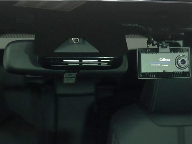 ヤリスクロス ハイブリッドZ ワンオーナー 禁煙車 トヨタ認定中古車 ディスプレイオーディオ パノラマミックビュー シートヒーター ETC パワーバックドア(13枚目)