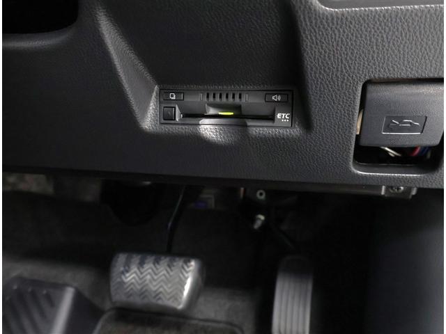 ヤリスクロス ハイブリッドZ ワンオーナー 禁煙車 トヨタ認定中古車 ディスプレイオーディオ パノラマミックビュー シートヒーター ETC パワーバックドア(18枚目)