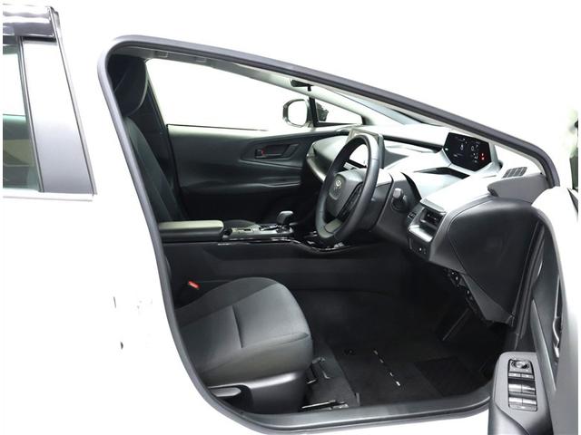 プリウス X(13枚目)