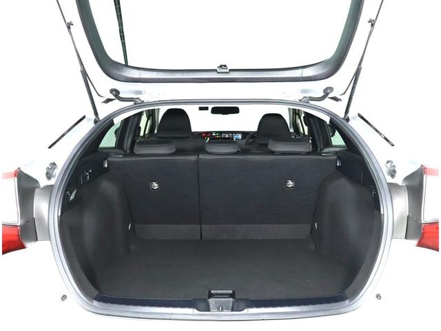 プリウス SセーフティプラスII ワンオーナー 禁煙車 トヨタ認定中古車 純正ナビゲーション バックカメラ ETC ドライブレコーダー AC100V 1500W(21枚目)