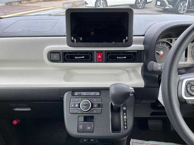 ストライプスGターボ 届け出済未使用車 新品ナビ取り付け フルセグTV Bluetooth DVD再生 シートヒーター 両側電動スライドドア 全方位モニター コーナーセンサー 電動パーキングブレーキ オートブレーキホールド(24枚目)