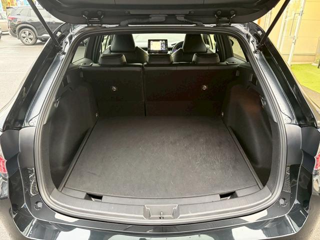 カローラツーリング ハイブリッド ダブルバイビー トヨタセーフティセンス BSM 禁煙 ナビ機能付9インチディスプレイオーディオ ルーフレール Bluetooth バックカメラ ETC ドラレコ レーダークルコン ハーフレザーシート パーキングセンサー LEDヘッドライト フォグ(18枚目)