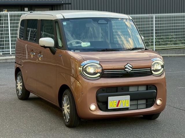 ワゴンRスマイル ハイブリッドX 届出済未使用車 ツートンルーフ 全方位モニター付メーカー9型ナビ HUD デュアルセンサーブレーキサポートII 車線逸脱警報 シートヒーター 両側電動スライド BTオーディオ シートアンダーボックス パーキングセンサー LEDランプ(6枚目)