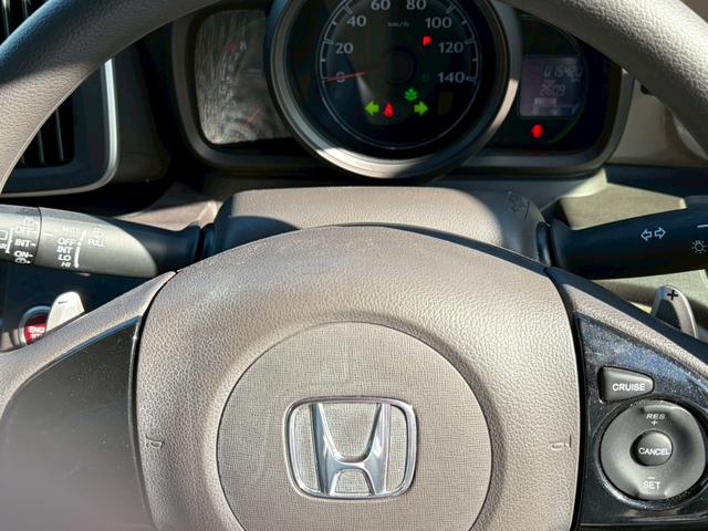 Ｎ－ＯＮＥ ツアラー・Ｌパッケージ　禁煙　ターボ　純正ＣＤオーディオ　ミュージックプレイヤー・ＵＳＢ接続可能　クルコン　パドルシフト　ＥＴＣ　スマートキー　プッシュスタート　ＨＩＤ　オートライト　純正アルミ　ウィンカーミラー（26枚目）