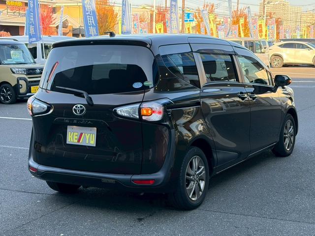 シエンタ Ｇ　禁煙　ＳＤナビ　両側電動スライドドア　フルセグＴＶ　ＣＤ・ＤＶＤ再生　Ｂｌｕｅｔｏｏｔｈ　バックカメラ　ＥＴＣ　スマートキー　プッシュスタート　スペアキー有　ヘッドライトレベライザー　純正アルミ（3枚目）