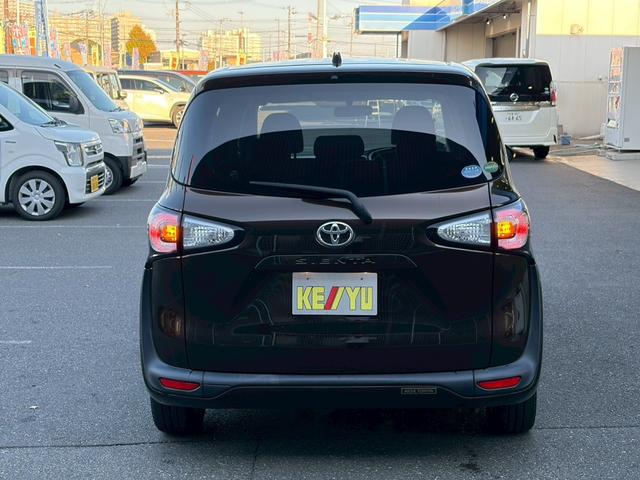 シエンタ Ｇ　禁煙　ＳＤナビ　両側電動スライドドア　フルセグＴＶ　ＣＤ・ＤＶＤ再生　Ｂｌｕｅｔｏｏｔｈ　バックカメラ　ＥＴＣ　スマートキー　プッシュスタート　スペアキー有　ヘッドライトレベライザー　純正アルミ（8枚目）