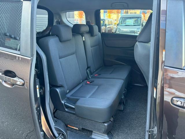 シエンタ Ｇ　禁煙　ＳＤナビ　両側電動スライドドア　フルセグＴＶ　ＣＤ・ＤＶＤ再生　Ｂｌｕｅｔｏｏｔｈ　バックカメラ　ＥＴＣ　スマートキー　プッシュスタート　スペアキー有　ヘッドライトレベライザー　純正アルミ（14枚目）