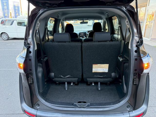 シエンタ Ｇ　禁煙　ＳＤナビ　両側電動スライドドア　フルセグＴＶ　ＣＤ・ＤＶＤ再生　Ｂｌｕｅｔｏｏｔｈ　バックカメラ　ＥＴＣ　スマートキー　プッシュスタート　スペアキー有　ヘッドライトレベライザー　純正アルミ（18枚目）