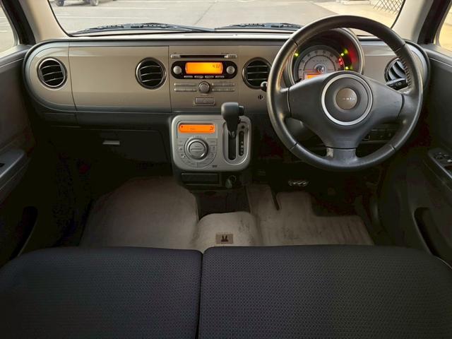 アルトラパン Ｘセレクション　禁煙　純正ＣＤオーディオ　ミュージックプレイヤー接続　シートヒーター　スマートキー　プッシュスタート　スペアキー有　ヘッドライトレベライザー　ミラーウィンカー　純正１４インチアルミ（4枚目）