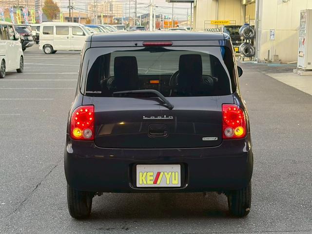 アルトラパン Ｘセレクション　禁煙　純正ＣＤオーディオ　ミュージックプレイヤー接続　シートヒーター　スマートキー　プッシュスタート　スペアキー有　ヘッドライトレベライザー　ミラーウィンカー　純正１４インチアルミ（8枚目）