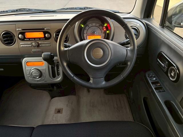 アルトラパン Ｘセレクション　禁煙　純正ＣＤオーディオ　ミュージックプレイヤー接続　シートヒーター　スマートキー　プッシュスタート　スペアキー有　ヘッドライトレベライザー　ミラーウィンカー　純正１４インチアルミ（11枚目）