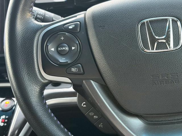 ステップワゴンスパーダ ｅ：ＨＥＶスパーダ　Ｇ・ＥＸ　ホンダセンシング　禁煙　ブラックスタイル　１０インチメモリーナビ　１１．６インチ後席モニター　マルチビューカメラ　フルセグＴＶ　Ｂｌｕｅｔｏｏｔｈ　ＥＴＣ２．０　追従型クルコン　ヒーター付ハーフレザーシート　純正アルミ（32枚目）