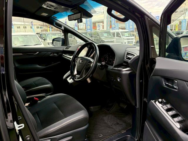 アルファード 2.5S タイプゴールド 禁煙 トヨタセーフティセンス 純正9型ナビ 12.1型後席モニター デジタルインナーミラー ETC2.0 バックカメラ パワーバックドア 車線逸脱警告 クルコン 3眼LEDライト 純正18インチアルミ(12枚目)