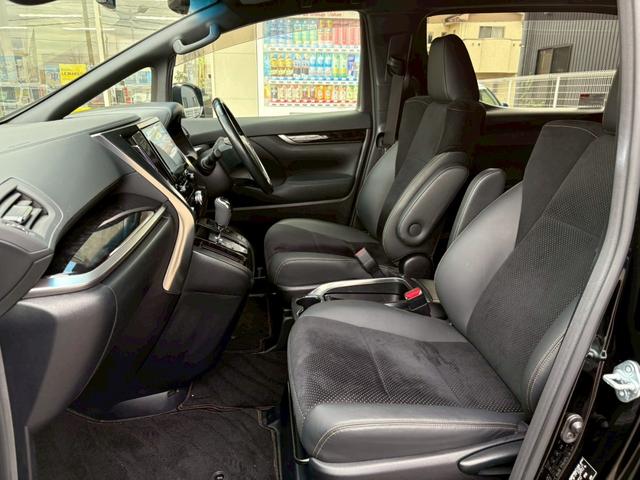アルファード 2.5S タイプゴールド 禁煙 トヨタセーフティセンス 純正9型ナビ 12.1型後席モニター デジタルインナーミラー ETC2.0 バックカメラ パワーバックドア 車線逸脱警告 クルコン 3眼LEDライト 純正18インチアルミ(17枚目)
