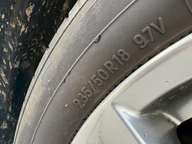 アルファード 2.5S タイプゴールド 禁煙 トヨタセーフティセンス 純正9型ナビ 12.1型後席モニター デジタルインナーミラー ETC2.0 バックカメラ パワーバックドア 車線逸脱警告 クルコン 3眼LEDライト 純正18インチアルミ(26枚目)