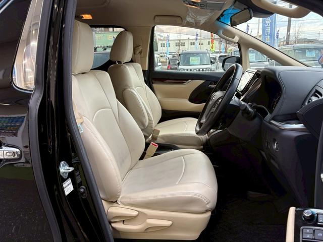 ヴェルファイア 2.5X 禁煙 トヨタセーフティセンス 8人乗り 純正9型ナビ 12型後席モニター 両側電動スライドドア 車線逸脱警告 追従クルコン フルセグTV バックカメラ LEDヘッドライト 純正16インチ 保証書(12枚目)