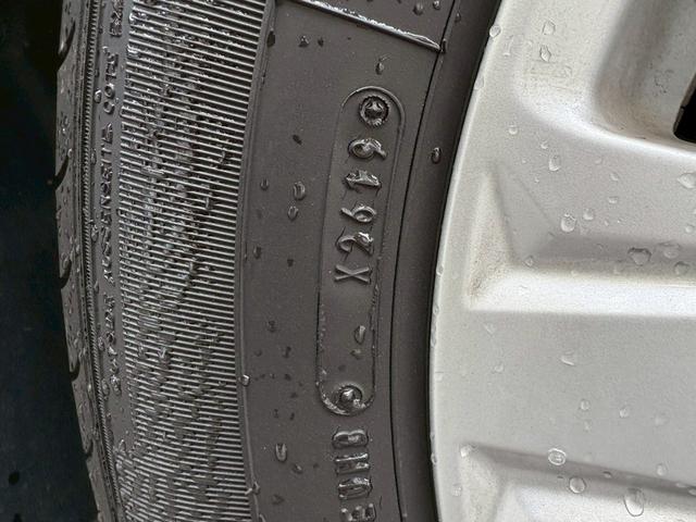 ヴェルファイア 2.5X 禁煙 トヨタセーフティセンス 8人乗り 純正9型ナビ 12型後席モニター 両側電動スライドドア 車線逸脱警告 追従クルコン フルセグTV バックカメラ LEDヘッドライト 純正16インチ 保証書(26枚目)