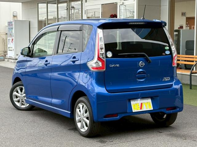 デイズ ハイウェイスター X 禁煙 エマージェンシーブレーキ マルチビューカメラ 純正7型ナビ 純正ドラレコ フルセグTV 電格ミラー BLUETOOTH オートA/C アイドリングストップ ETC Rスポイラー プッシュスタート(8枚目)