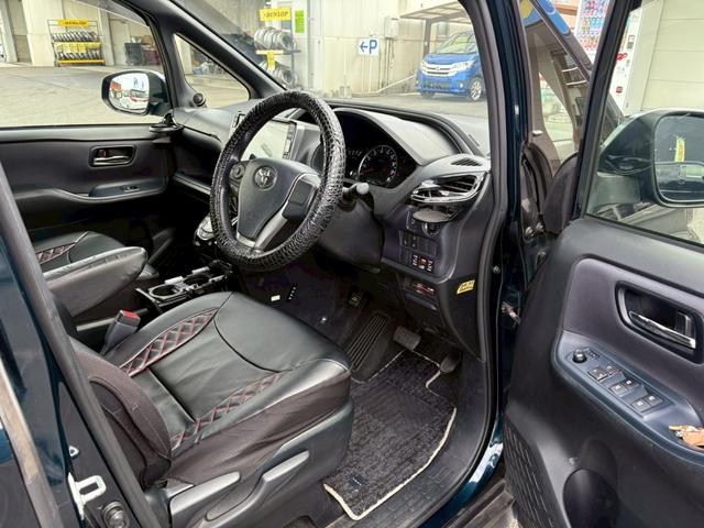 ヴォクシー ZS 煌II 禁煙 トヨタセーフティセンス アルパイン11型ナビ 車線逸脱警告 両側電動スライドドア バックカメラ ETC コーナーセンサー フルセグTV Rスポイラー スペアキー ドラレコ 取扱説明書 保証書(11枚目)