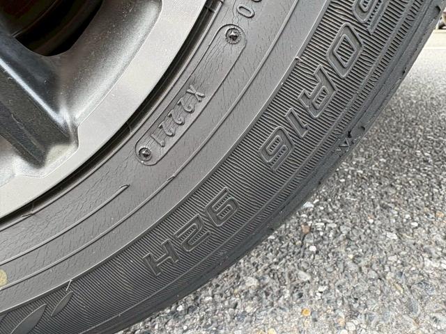 ヴォクシー ZS 煌II 禁煙 トヨタセーフティセンス アルパイン11型ナビ 車線逸脱警告 両側電動スライドドア バックカメラ ETC コーナーセンサー フルセグTV Rスポイラー スペアキー ドラレコ 取扱説明書 保証書(25枚目)