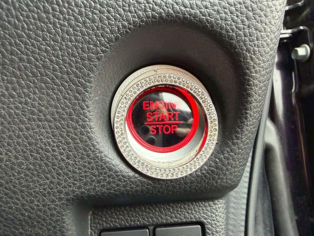 Ｎ－ＢＯＸカスタム Ｇ・Ｌターボホンダセンシング　禁煙　ホンダセンシング　追従クルコン　車線逸脱警告　ハーフレザーシート　シートヒーター　両側電動スライドドア　ＥＴＣ　コーナーセンサー　フルセグＴＶ　バックカメラ　ＢＬＵＥＴＯＯＴＨ　ドラレコ（20枚目）