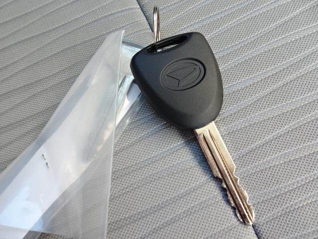 L SAIII 届出済み未使用車 スマートアシストIII バックカメラ オートハイビーム コーナーセンサー キーレス ライトレベライザー ワンオーナー 記録簿 VSC アイドリングS クリアランスソナー サポカーS(17枚目)