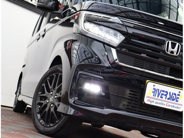 HONDA N-BOX CUSTOM L TURBO STYLE+ BLACK
