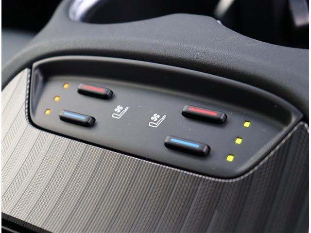 ハリアー Ｚ　レザーパッケージ　ＪＢＬ１２．３インチナビ　フルセグ　全方位カメラ　スマートキー　モデリスタエアロ　デジタルインナーミラー　パワーゲート　純正１９インチアルミ　ＬＥＤヘッドライト（44枚目）
