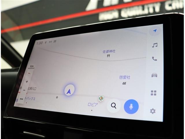 ヴォクシー ハイブリッドＳ－Ｚ　純正１０．５インチナビ　フルセグ　全方位カメラ　スマートキー　ＥＴＣ　純正１８インチアルミ　３眼ＬＥＤヘッドライト　１４インチ後席モニター　快適利便パッケージ　デジタルミラー　アドバンストパーク（7枚目）