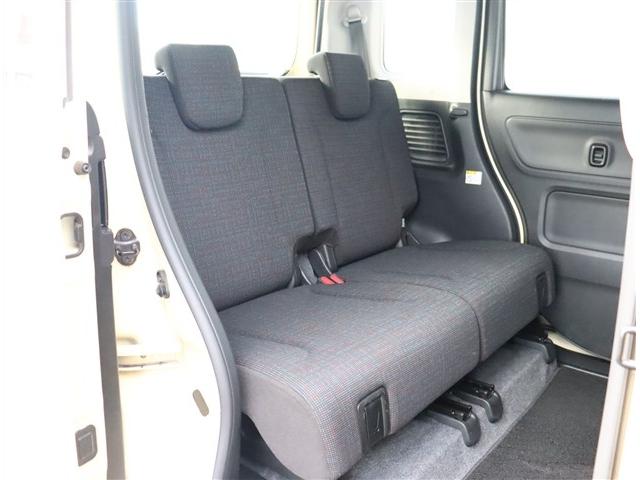 アフターサービスでは、オイル交換の無料（オイル・工賃含む）やバッテリーの交換無料サービスさせて頂いております。（一部車両は対応しておりません）