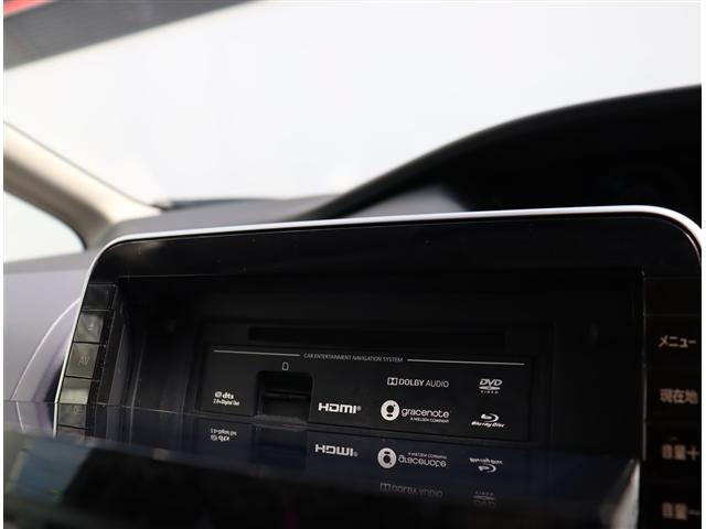 セレナ ｅ－パワー　ハイウェイスターＶ　ワンオーナー　純正１０インチメモリーナビ　フルセグ　全方位カメラ　純正１５インチアルミ　ＬＥＤヘッドライト　オートハイビーム　後席モニター　デジタルインナーミラー（12枚目）