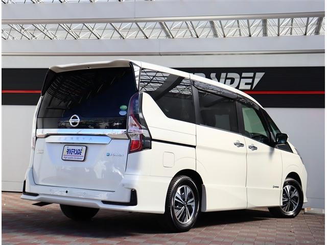 セレナ ｅ－パワー　ハイウェイスターＶ　ワンオーナー　純正１０インチメモリーナビ　フルセグ　全方位カメラ　純正１５インチアルミ　ＬＥＤヘッドライト　オートハイビーム　後席モニター　デジタルインナーミラー（29枚目）