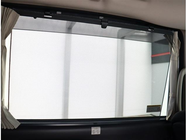 セレナ ｅ－パワー　ハイウェイスターＶ　ワンオーナー　純正１０インチメモリーナビ　フルセグ　全方位カメラ　純正１５インチアルミ　ＬＥＤヘッドライト　オートハイビーム　後席モニター　デジタルインナーミラー（41枚目）