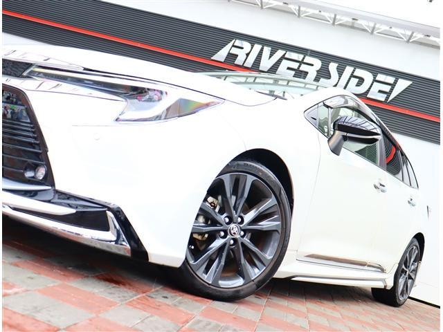 カローラツーリング ハイブリッド ダブルバイビー 10.5インチコネクティッドナビ フルセグ バックカメラ スマートキー モデリスタエアロ 純正17インチアルミ 前後ドライブレコーダー BSM レーダークルコン ハーフレザー(22枚目)