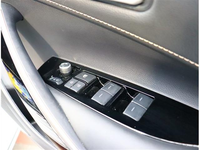 カローラツーリング ハイブリッド ダブルバイビー 10.5インチコネクティッドナビ フルセグ バックカメラ スマートキー モデリスタエアロ 純正17インチアルミ 前後ドライブレコーダー BSM レーダークルコン ハーフレザー(40枚目)