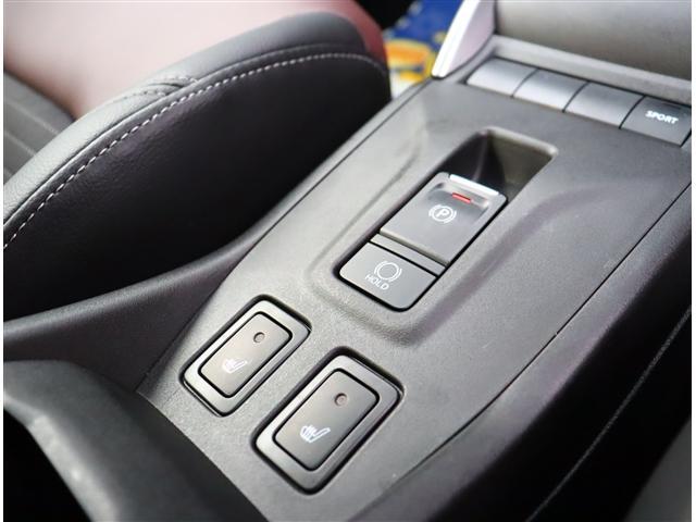 フロンクス ベースグレード 純正9インチナビ フルセグ 全方位カメラ スマートキー LEDヘッドライト 純正16インチアルミ 置くだけ充電 HUD BSM ハーフレザーシート シートヒーター レーダークルコ(12枚目)