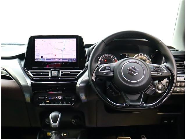 フロンクス ベースグレード 純正9インチナビ フルセグ 全方位カメラ スマートキー LEDヘッドライト 純正16インチアルミ 置くだけ充電 HUD BSM ハーフレザーシート シートヒーター レーダークルコ(29枚目)