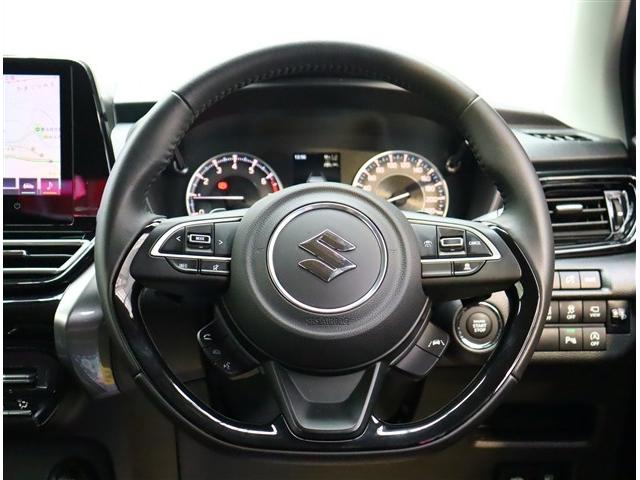 フロンクス ベースグレード 純正9インチナビ フルセグ 全方位カメラ スマートキー LEDヘッドライト 純正16インチアルミ 置くだけ充電 HUD BSM ハーフレザーシート シートヒーター レーダークルコ(30枚目)