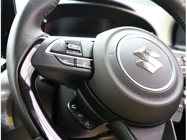 フロンクス ベースグレード 純正9インチナビ フルセグ 全方位カメラ スマートキー LEDヘッドライト 純正16インチアルミ 置くだけ充電 HUD BSM ハーフレザーシート シートヒーター レーダークルコ(31枚目)