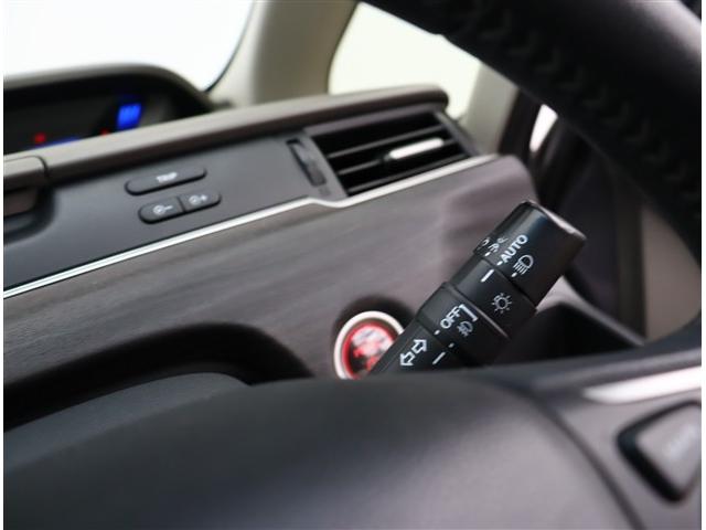 フリードハイブリッド ハイブリッド・Ｇホンダセンシング　純正９インチメモリーナビフルセグバックカメラスマートキーエアロバンパー純正１５インチアルミＬＥＤヘッドライト＆フォグ両側電動スライドステアリモコンレーダークルコンハーフレザーシートホンダセンシング（35枚目）