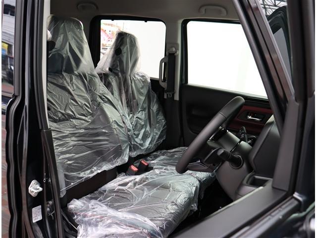 スペーシアカスタム ハイブリッドＸＳターボ　届け出済み未使用車　純正９インチメモリーナビ　フルセグ　全方位カメラ　純正１５インチアルミ　ＬＥＤヘッドライト＆フォグ　ステアリモコン　レーダークルコン　電動パーキング　マルチユースフラップ　ＨＵＤ（17枚目）