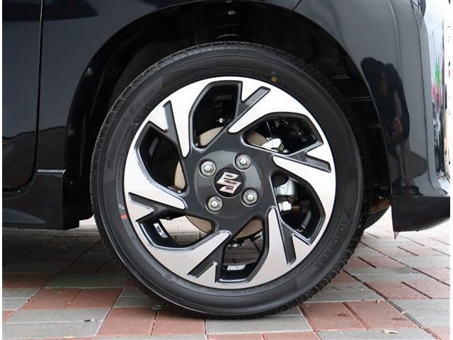 スペーシアカスタム ハイブリッドＸＳターボ　届け出済み未使用車　純正９インチメモリーナビ　フルセグ　全方位カメラ　純正１５インチアルミ　ＬＥＤヘッドライト＆フォグ　ステアリモコン　レーダークルコン　電動パーキング　マルチユースフラップ　ＨＵＤ（32枚目）