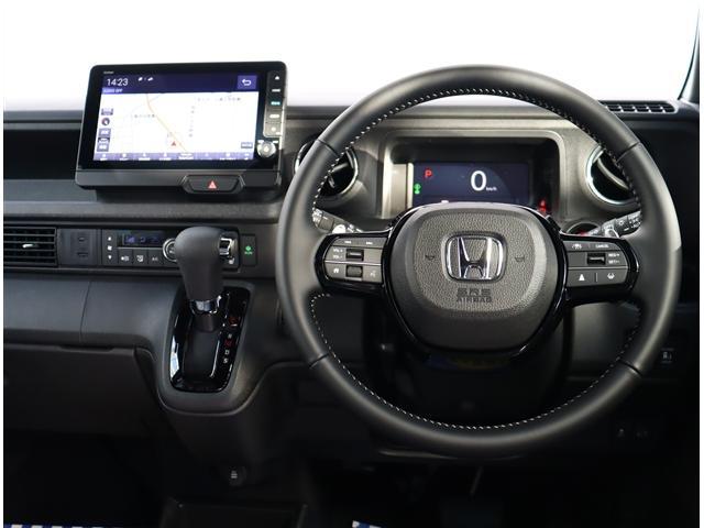Ｎ－ＢＯＸカスタム ターボコーディネートスタイル　９型ホンダコネクトナビ　フルセグ　バックカメラ　ホンダセンシング　ＣａｒＰｌａｙ対応　ＤＶＤ再生　両側電動スライド　レーダークルーズ　専用シート　シートヒーター　本革巻ステア　電動パーキング（8枚目）