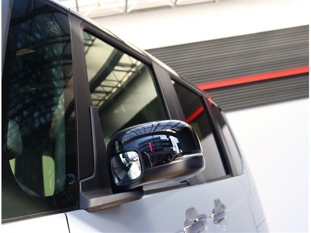 Ｎ－ＢＯＸカスタム ターボコーディネートスタイル　９型ホンダコネクトナビ　フルセグ　バックカメラ　ホンダセンシング　ＣａｒＰｌａｙ対応　ＤＶＤ再生　両側電動スライド　レーダークルーズ　専用シート　シートヒーター　本革巻ステア　電動パーキング（24枚目）